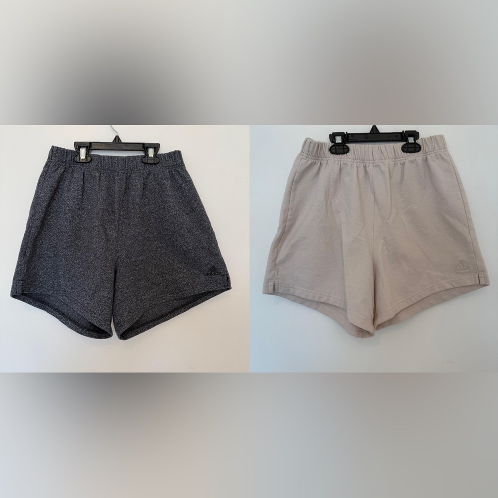 Adidas Women’s Small Oversized Charcoal Gray  and Cream Shorts Set Comfy Stretch